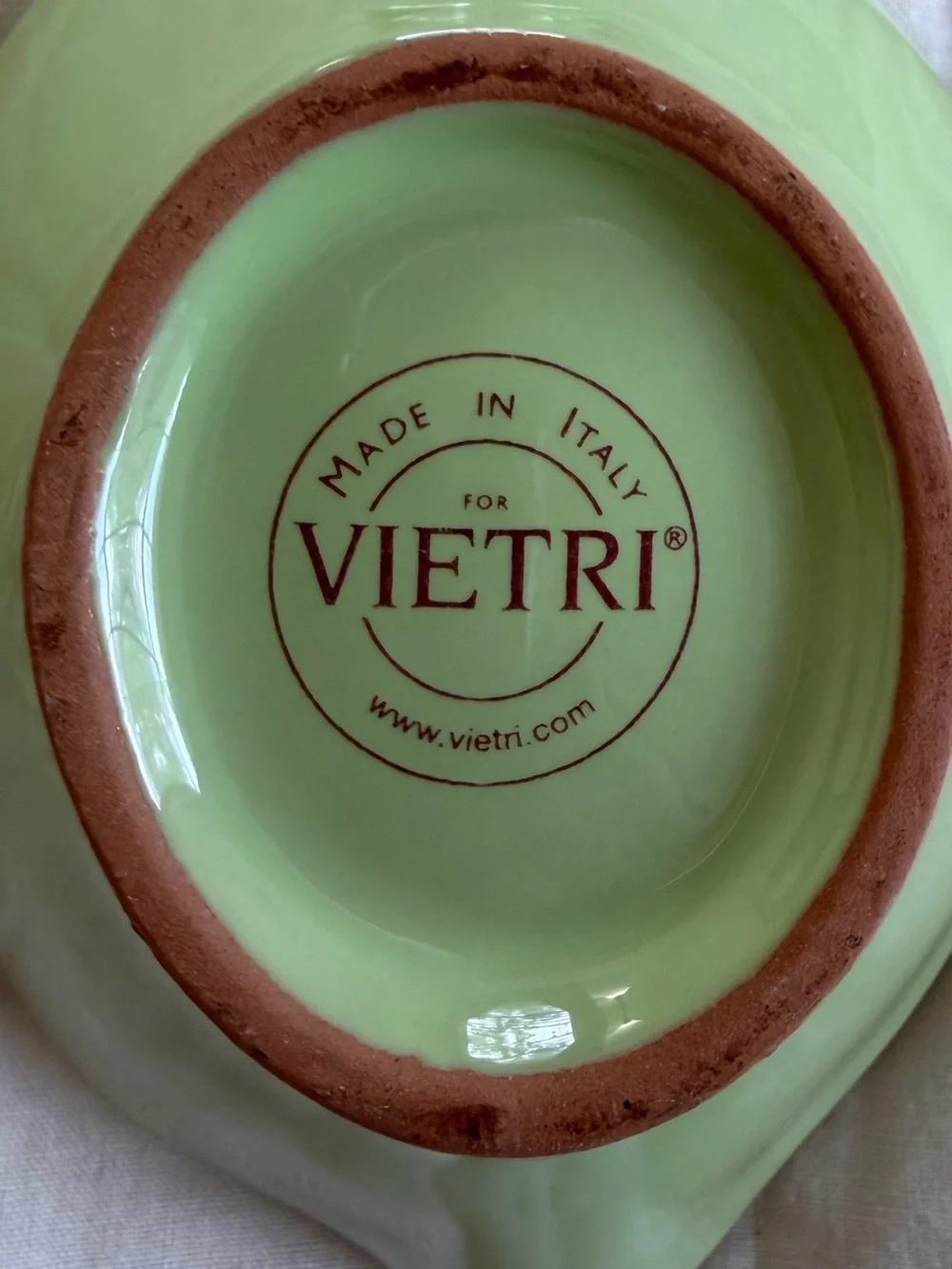 Vietri Pesce Pistachio Green Fish-Shaped Condiment Bowl 6 1/4” Italian